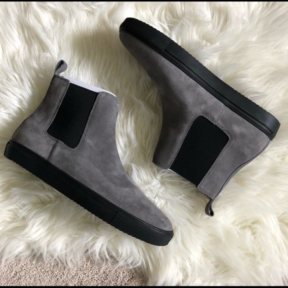 Steve Madden Dress Casual Boots Gray Black Suede